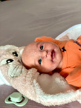 Load image into Gallery viewer, CUSTOM VINYL cuddle baby Little Lisa sculpt
