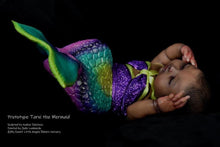 Load image into Gallery viewer, Reborn fantasy vinyl kit Tarni the mermaid by Nadine Dolotova
