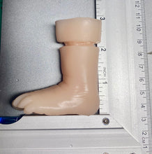 Load image into Gallery viewer, CUSTOM BLANK 1/4 silicone limbs from Wendy kit by Viviane Aleluia (includes: 1/4 silicone limbs only)
