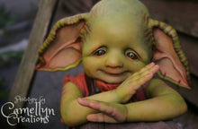 Load image into Gallery viewer, BLANK vinyl kit Bluebell by Viviane Aleluia (includes: vinyl head, full limbs, non gender belly plate, fabric body &amp; SHIPPING)
