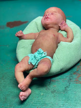 Load image into Gallery viewer, AVAILABLE full body silicone mini kit Paris  10.5” in soft blend
