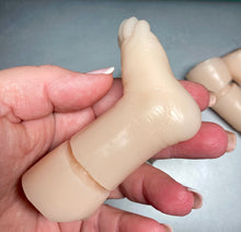 Load image into Gallery viewer, CUSTOM BLANK 1/4 silicone limbs from Wendy kit by Viviane Aleluia (includes: 1/4 silicone limbs only)
