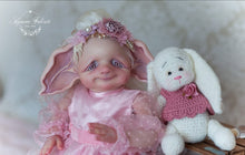 Load image into Gallery viewer, BLANK vinyl kit Bluebell by Viviane Aleluia (includes: vinyl head, full limbs, non gender belly plate, fabric body &amp; SHIPPING)
