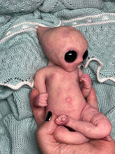Load image into Gallery viewer, CUSTOM Full body silicone mini baby girl Alien  in super soft blend 9.4”
