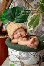 Load image into Gallery viewer, Reborn blank (unpainted) vinyl kit Arisha 11”
