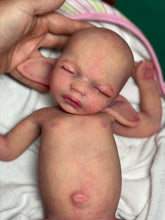 Load image into Gallery viewer, AVAILABLE full body silicone baby fairy LILA in soft blend BALD
