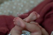 Load image into Gallery viewer, Reborn blank (unpainted) vinyl kit Arisha 11”
