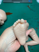Load image into Gallery viewer, Boo boo BLANK partial silicone baby  Mayven by Viviane Aleluia (includes: silicone head, full silicone limbs)
