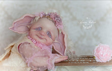 Load image into Gallery viewer, BLANK vinyl kit Bluebell by Viviane Aleluia (includes: vinyl head, full limbs, non gender belly plate, fabric body &amp; SHIPPING)
