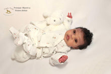 Load image into Gallery viewer, BLANK vinyl kit Mayven by Viviane Aleluia (includes: vinyl head, full limbs, non gender belly plate &amp; fabric body)
