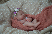 Load image into Gallery viewer, Reborn blank (unpainted) vinyl kit Arisha 11”
