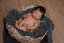 Load image into Gallery viewer, BLANK vinyl kit Kaito by Irina Kodrashova (includes: vinyl head, full limbs &amp; fabric body, COA &amp; SHIPPING)
