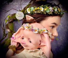 Load image into Gallery viewer, BLANK vinyl kit Bluebell by Viviane Aleluia (includes: vinyl head, full limbs, non gender belly plate, fabric body &amp; SHIPPING)
