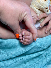 Load image into Gallery viewer, NOT AVAILABLE - PLEASE DON’T PLACE AN ORDER! Full body silicone baby boy Blu’
