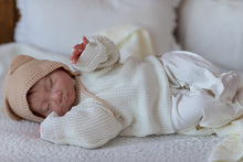 Load image into Gallery viewer, BLANK vinyl kit Kaito by Irina Kodrashova (includes: vinyl head, full limbs &amp; fabric body, COA &amp; SHIPPING)
