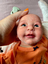 Load image into Gallery viewer, CUSTOM VINYL cuddle baby Little Lisa sculpt
