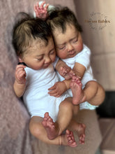 Load image into Gallery viewer, BLANK vinyl kit Kaito by Irina Kodrashova (includes: vinyl head, full limbs &amp; fabric body, COA &amp; SHIPPING)
