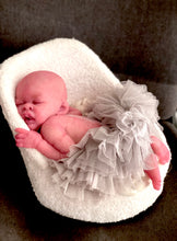 Load image into Gallery viewer, CUSTOM BOO BOO full body silicone kit Minou sleeping in SUPER soft blend

