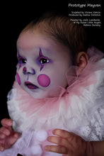Load image into Gallery viewer, BLANK vinyl kit Mayven by Viviane Aleluia (includes: vinyl head, full limbs, non gender belly plate &amp; fabric body)
