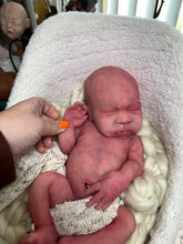 Load image into Gallery viewer, CUSTOM BOO BOO full body silicone kit Moah sleeping in SUPER soft blend
