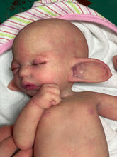Load image into Gallery viewer, AVAILABLE full body silicone baby fairy LILA in soft blend BALD
