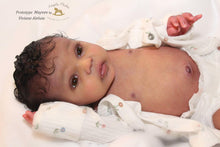 Load image into Gallery viewer, BLANK vinyl kit Mayven by Viviane Aleluia (includes: vinyl head, full limbs, non gender belly plate &amp; fabric body)
