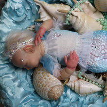 Load image into Gallery viewer, Reborn fantasy vinyl kit Tarni the mermaid by Nadine Dolotova

