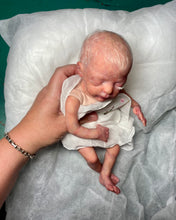 Load image into Gallery viewer, CUSTOM Reborn premature baby Promise by Marita Winters
