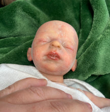 Load image into Gallery viewer, AVAILABLE Reborn premature baby Promise by Marita Winters
