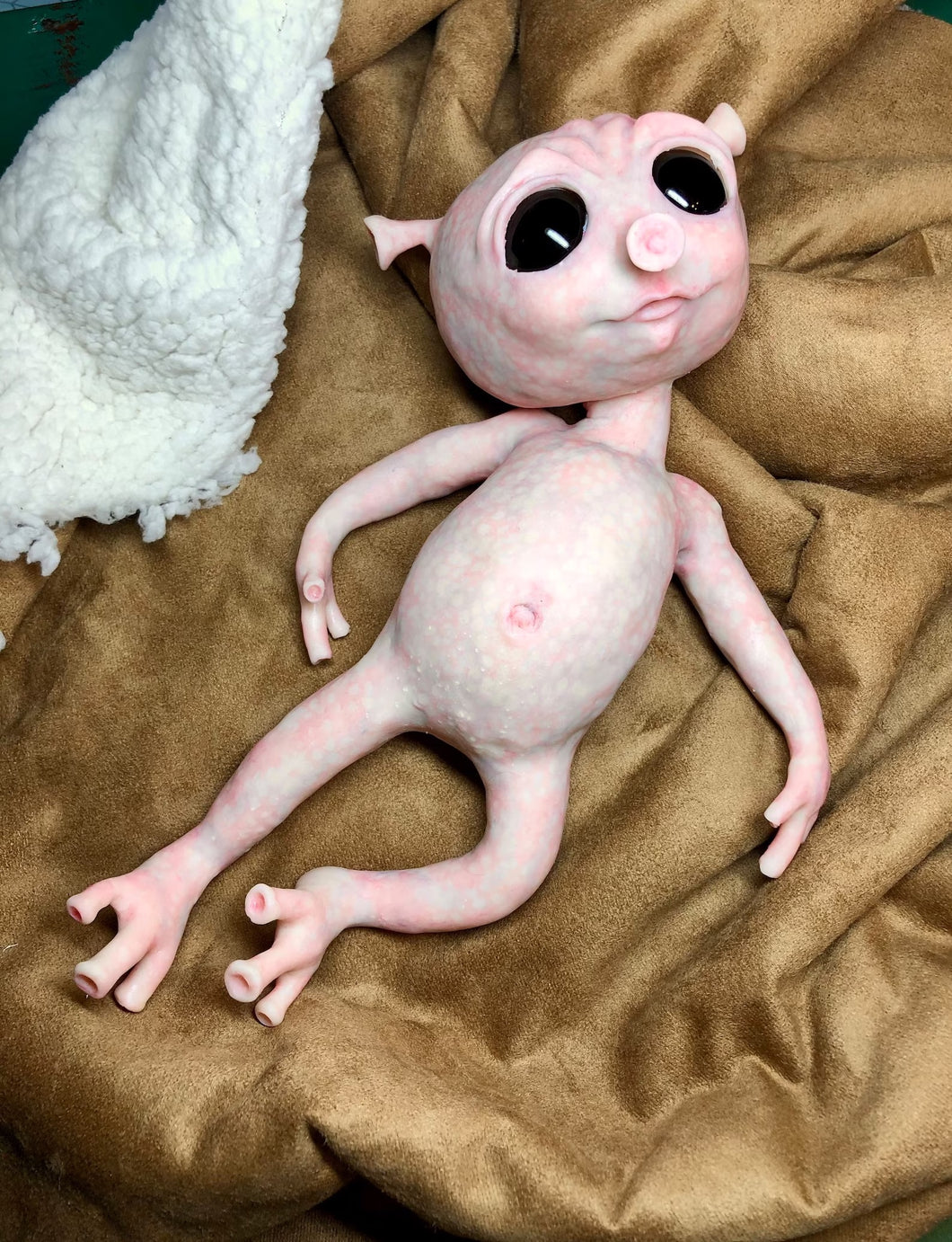 Full body silicone fantasy alien baby Pignoid