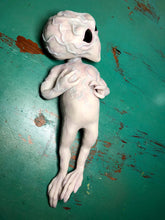 Load image into Gallery viewer, AVAILABLE Prototype Full body silicone creepy alien 18”
