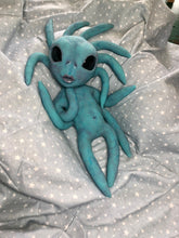Load image into Gallery viewer, Full body silicone alien squid baby Nova in blue
