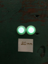 Load image into Gallery viewer, Fantasy Ghost Dolls eyes 20 mm
