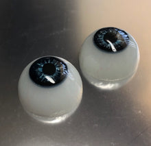 Load image into Gallery viewer, Dolls eyes 22mm
