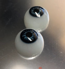 Load image into Gallery viewer, Dolls eyes 22mm
