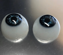 Load image into Gallery viewer, Dolls eyes 22mm
