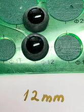 Load image into Gallery viewer, Fantasy silver Dolls eyes 12 mm
