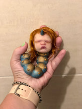 Load image into Gallery viewer, Sparkle Silicone Unipillar (Rooted)
