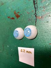 Load image into Gallery viewer, Fantasy Dolls eyes 22 mm
