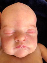 Load image into Gallery viewer, AVAILABLE Vinyl reborn Birdie (sculpted by Laura Lee Eagles, brought to life by Nadine Dolotova)
