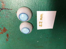 Load image into Gallery viewer, Fantasy Dolls eyes 22 mm
