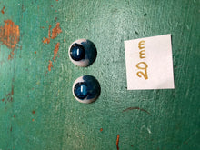 Load image into Gallery viewer, Fantasy “spilt ink” Dolls eyes 20 mm
