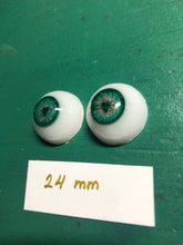 Load image into Gallery viewer, Fantasy Dolls eyes 24mm
