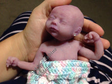 Load image into Gallery viewer, Full body silicone baby girl Adriana 9&quot;
