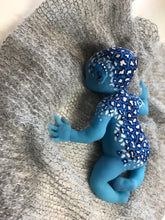Load image into Gallery viewer, Full body silicone mini fantasy navi baby girl Toni awake 6.5&quot;

