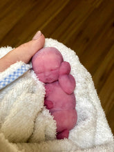 Load image into Gallery viewer, Full body silicone mini baby doll Nena in super soft blend with 3D encapsulated skin effect 4&quot; (bald)
