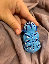 Load image into Gallery viewer, Full body silicone mini fantasy navi baby 3” Kiki
