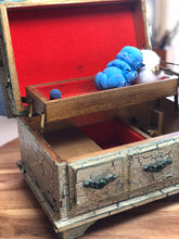 Load image into Gallery viewer, Full body silicone mini fantasy navi baby 3” Kiki
