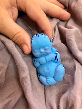 Load image into Gallery viewer, Full body silicone mini fantasy navi baby 3” Kiki

