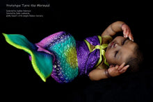 Load image into Gallery viewer, Reborn fantasy vinyl kit Tarni the mermaid by Nadine Dolotova
